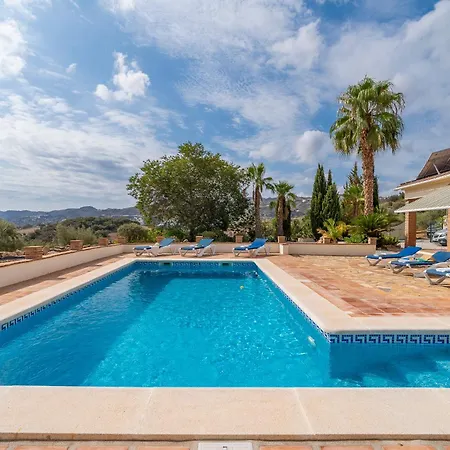 Villa Chispas Superb Views Heated Pool *